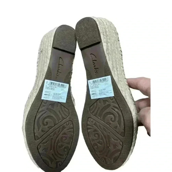 Clarks Artisan‎ Leather Petrina Gail Espadrille Wedge Sandal Sage Color - Picture 10 of 11